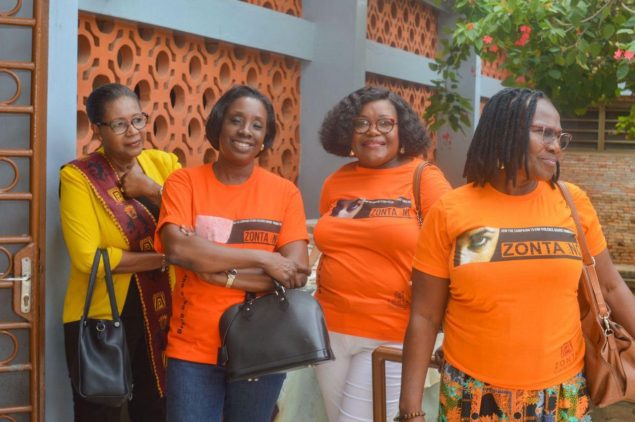 Zonta Club of Cotonou : visit in the village of Tokan